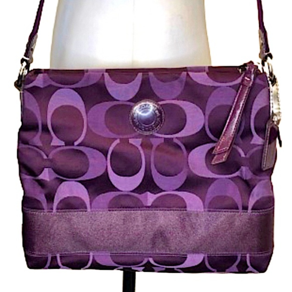 COACH POPPY Purple Jacquard Signature C Crossbody Shoulder Bag Top Zipper Close